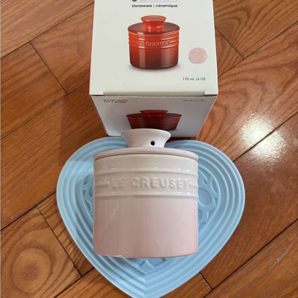 Le Creuset Butter Crock ,Blush Pink Stoneware Jar